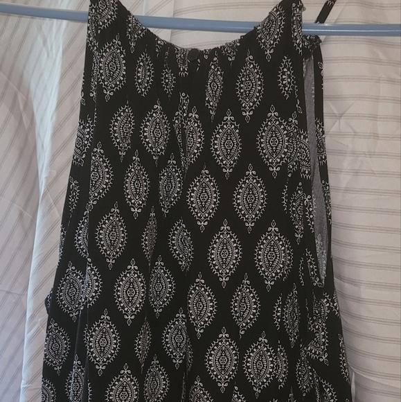 Romper - Picture 3 of 3